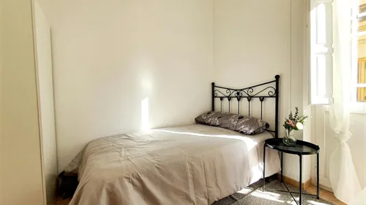 Rooms in Valencia Ciutat Vella - photo 5