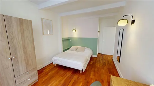Rooms in Paris 17ème arrondissement - photo 2