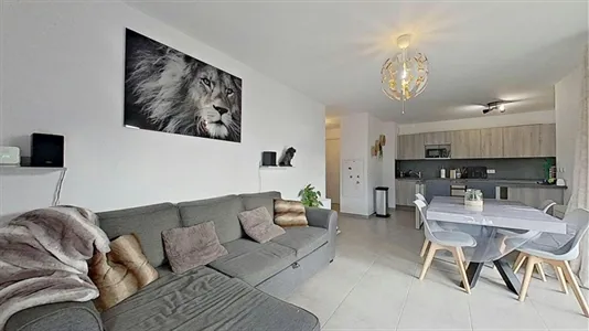 Apartments in Grasse - photo 3