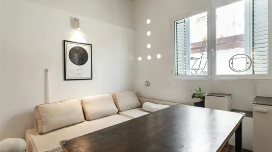 Apartments in Barcelona Ciutat Vella - photo 7