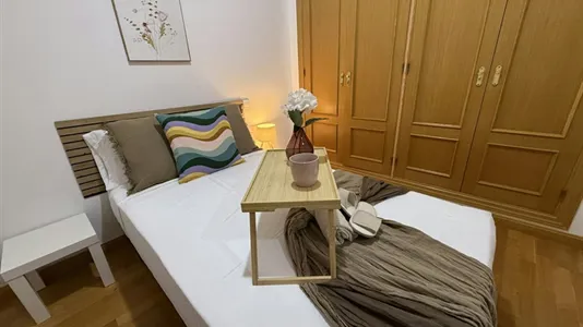 Rooms in Madrid Centro - photo 2