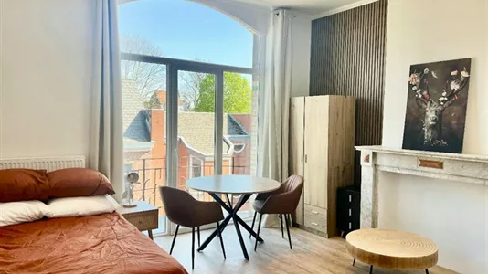 Apartments in Brussels Anderlecht - photo 1