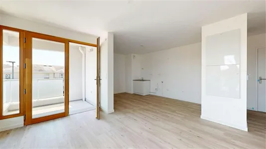 Apartments in Nantes - photo 4