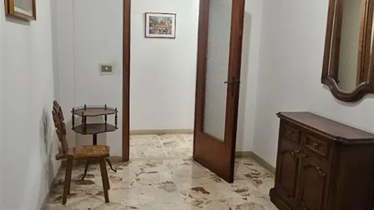 Rooms in Reggio di Calabria - photo 6