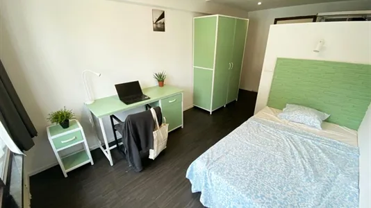 Rooms in Brussels Sint-Gillis - photo 2