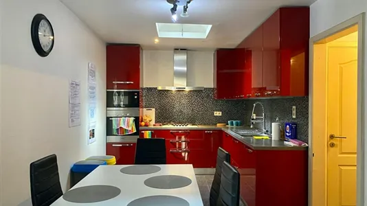 Rooms in Brussels Sint-Joost-ten-Node - photo 6