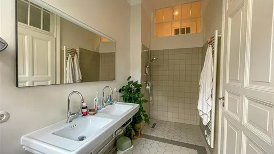 Apartments in Location is not specified - photo 8