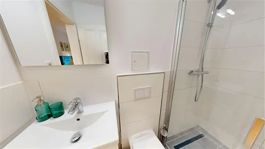 Apartments in Location is not specified - photo 8