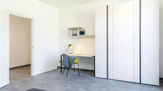 Rooms in Milano Zona 2 - Stazione Centrale, Gorla, Turro, Greco, Crescenzago - photo 4