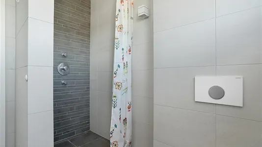 Rooms in Reykjavík Háaleiti - photo 9