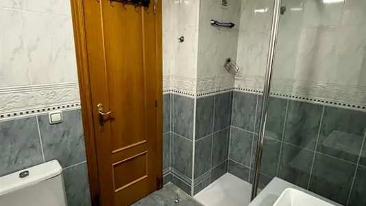 Rooms in Manises - photo 6