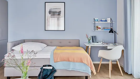 Apartments in Berlin Charlottenburg-Wilmersdorf - photo 4