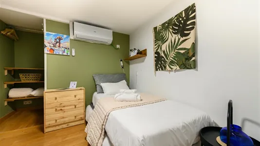 Apartments in Madrid Centro - photo 2