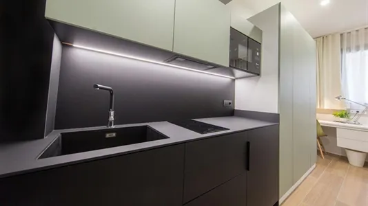 Rooms in Barcelona Sarrià-St. Gervasi - photo 2