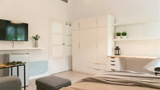 Rooms in Madrid Chamberí - photo 4