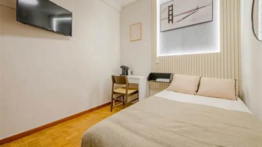 Rooms in Madrid Tetuán - photo 2