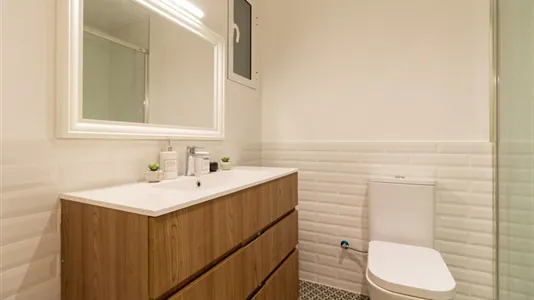 Apartments in Barcelona Ciutat Vella - photo 7