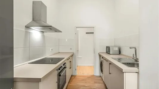 Apartments in Berlin Mitte - photo 4