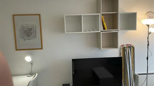 Apartments in Nanterre - photo 6