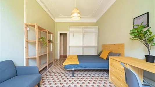 Rooms in Barcelona Eixample - photo 3
