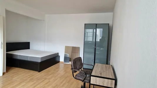 Apartments in Dusseldorf - photo 3