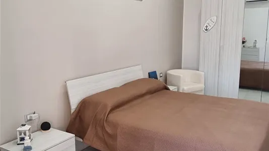 Rooms in Napoli Municipalità 4 - photo 7