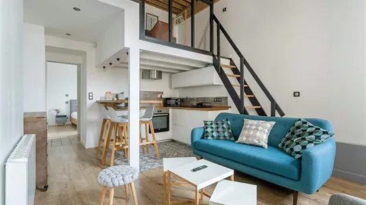 Apartments in Lyon - photo 2