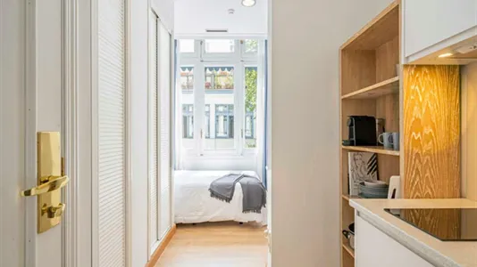 Rooms in Madrid Centro - photo 1