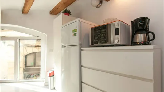 Apartments in Barcelona Ciutat Vella - photo 10