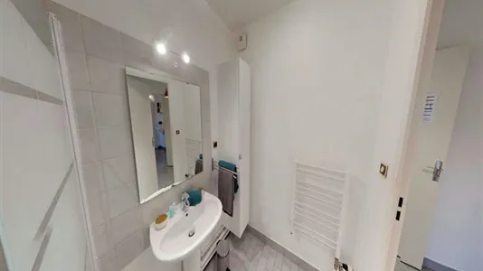 Rooms in Lyon - photo 9