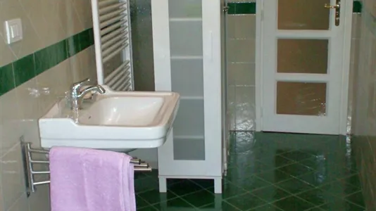 Rooms in Florence - photo 8