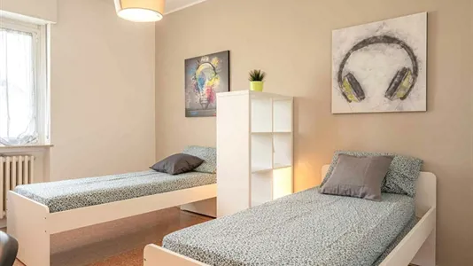 Rooms in Milano Zona 6 - Barona, Lorenteggio - photo 2