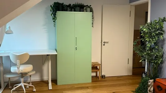 Rooms in Berlin Charlottenburg-Wilmersdorf - photo 1