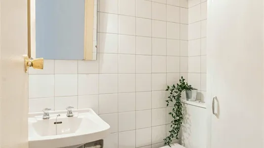 Rooms in Madrid Salamanca - photo 6