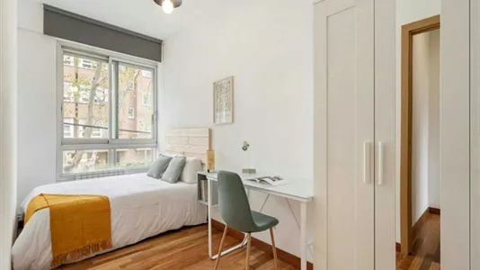 Rooms in Madrid Hortaleza - photo 4