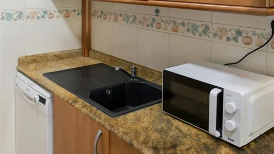 Apartments in Valencia Ciutat Vella - photo 9