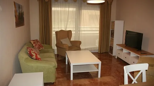 Rooms in Córdoba - photo 7