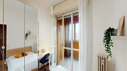 Room for rent in Milano Zona 7 - Baggio, De Angeli, San Siro, Milan