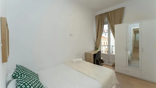 Rooms in Madrid Salamanca - photo 2