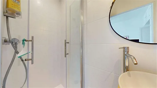 Rooms in Angoulême - photo 2