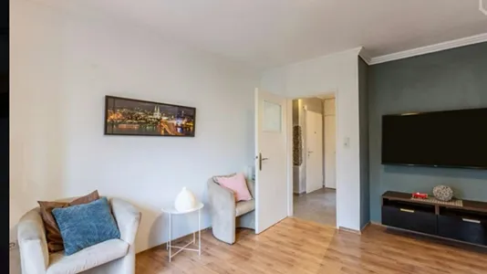 Apartments in Cologne Mülheim - photo 4