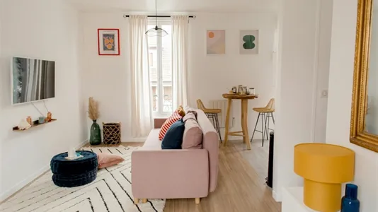 Apartments in Saint-Germain-en-Laye - photo 2