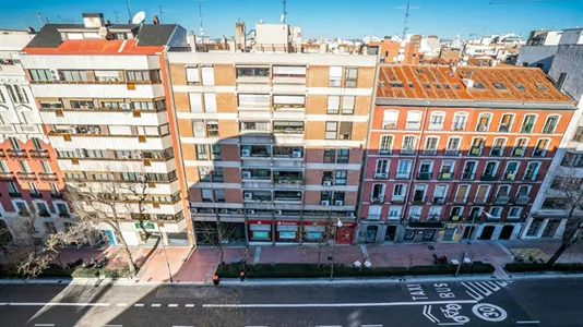 Rooms in Madrid Chamberí - photo 9