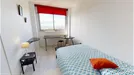 Room for rent, Lyon, Auvergne-Rhône-Alpes, &lt;span class=&quot;blurred street&quot; onclick=&quot;ProcessAdRequest(7726195)&quot;&gt;&lt;span class=&quot;hint&quot;&gt;See streetname&lt;/span&gt;[xxxxxxxxxxxxx]&lt;/span&gt;