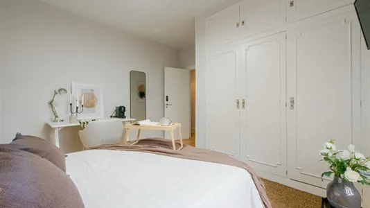 Rooms in Madrid Salamanca - photo 3