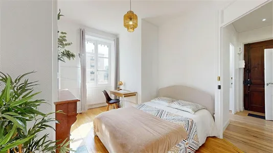 Rooms in Lyon - photo 4