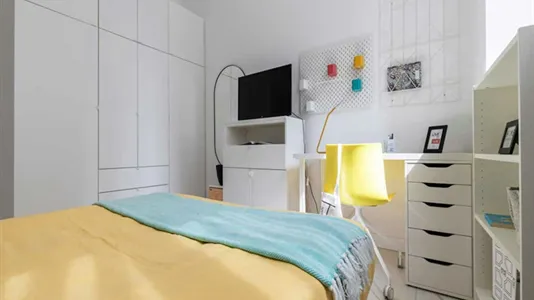 Rooms in Milano Zona 5 - Vigentino, Chiaravalle, Gratosoglio - photo 1