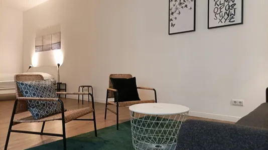 Apartments in Location is not specified - photo 4