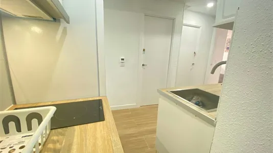 Rooms in Adaro - photo 10