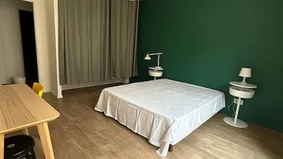 Room for rent in Toulon, Provence-Alpes-Côte d'Azur